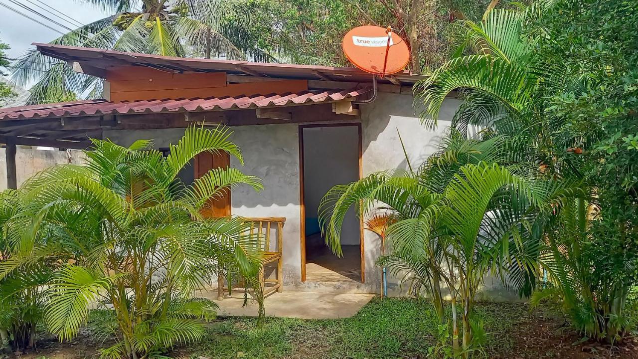 Sea Culture Hotel Koh Lanta Exterior photo