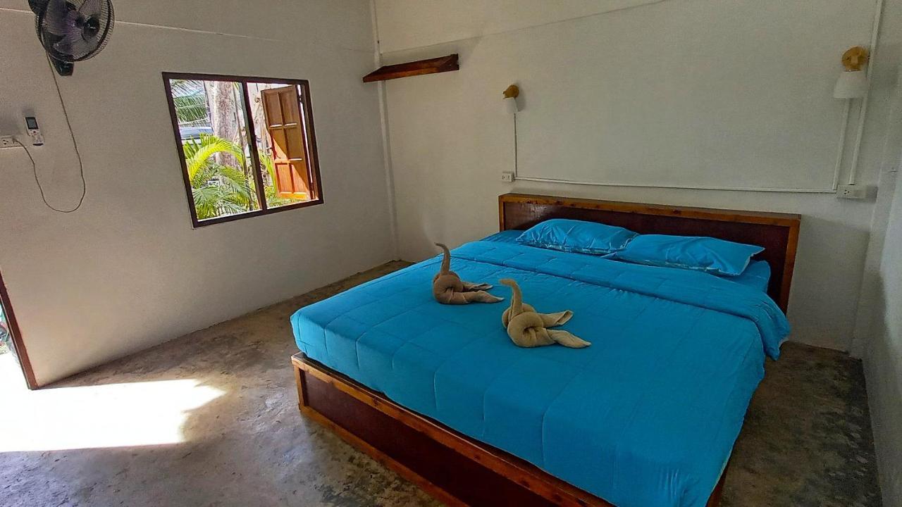 Sea Culture Hotel Koh Lanta Exterior photo