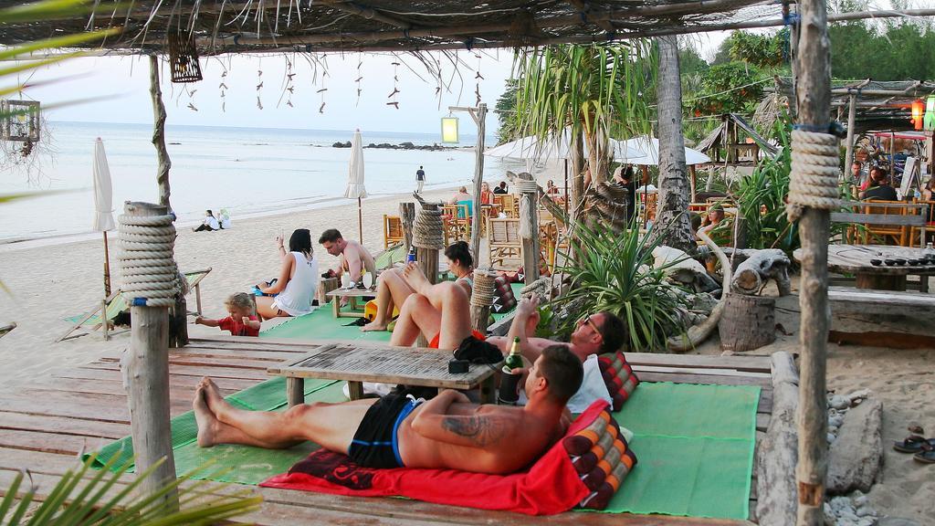 Sea Culture Hotel Koh Lanta Exterior photo
